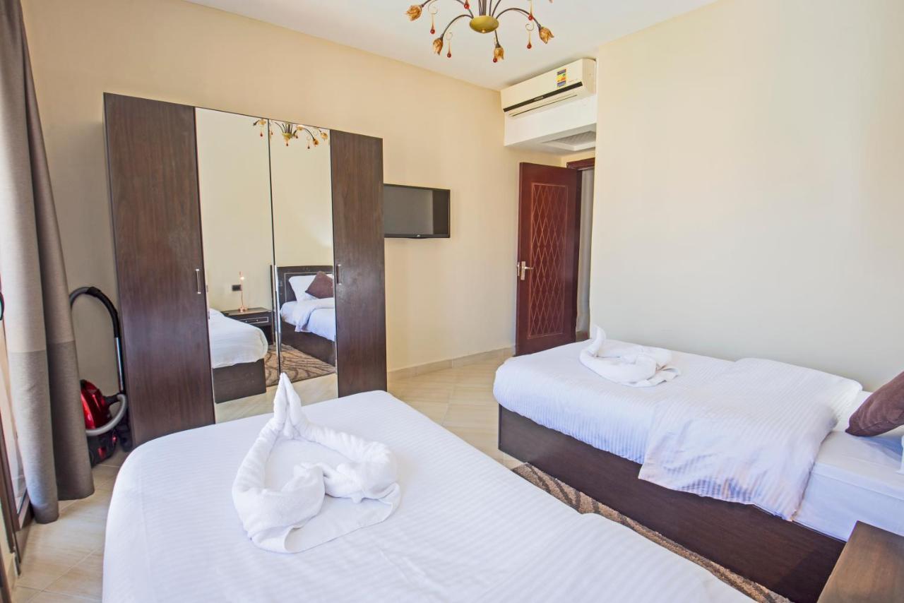 Premium Sea View 2 Bedrooms 2 Bathrooms Apartment Located Within Gravity Hotel & Aquapark Hurghada Exterior photo