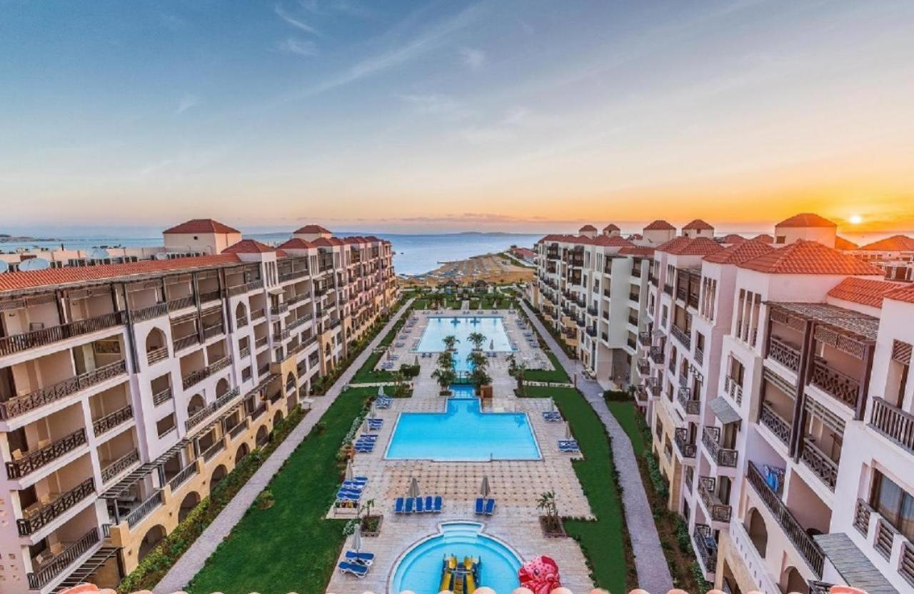 Premium Sea View 2 Bedrooms 2 Bathrooms Apartment Located Within Gravity Hotel & Aquapark Hurghada Exterior photo